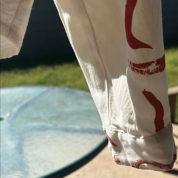 Abstract Print Women's Top - Picture 8 of 16